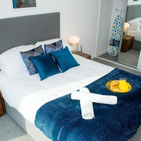 Exoticstay Apartments - Ultra Luxe Top Floor Suite - City Centre Apartment With Cube View - Smart 4K Tv With Ultrafast Wifi & Netflix Birmingham Luaran gambar