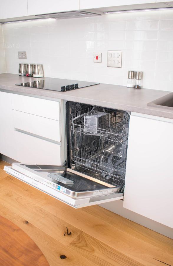 Exoticstay Apartments - Ultra Luxe Top Floor Suite - City Centre Apartment With Cube View - Smart 4K Tv With Ultrafast Wifi & Netflix Birmingham Luaran gambar
