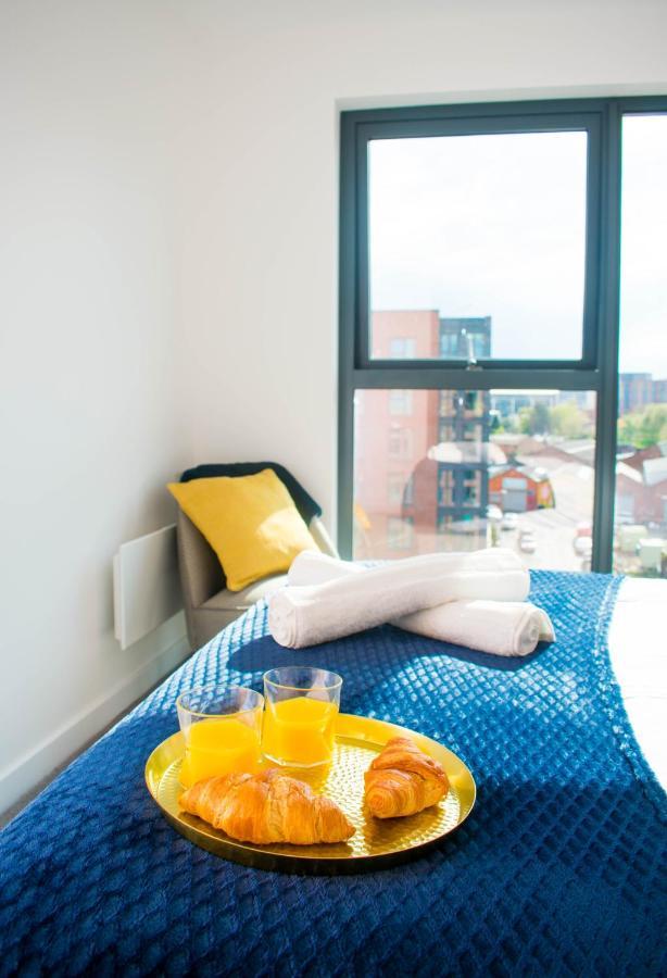 Exoticstay Apartments - Ultra Luxe Top Floor Suite - City Centre Apartment With Cube View - Smart 4K Tv With Ultrafast Wifi & Netflix Birmingham Luaran gambar