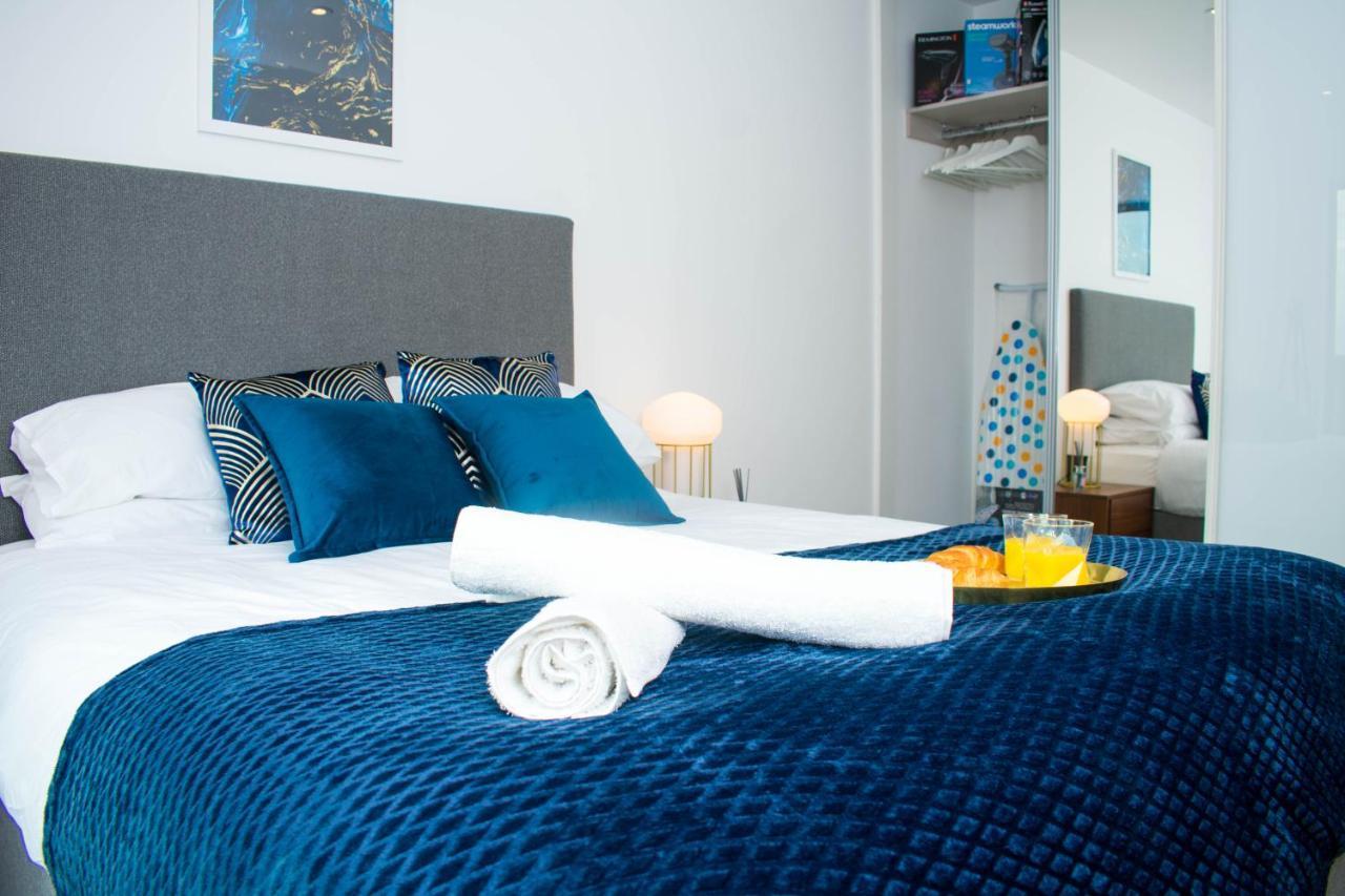 Exoticstay Apartments - Ultra Luxe Top Floor Suite - City Centre Apartment With Cube View - Smart 4K Tv With Ultrafast Wifi & Netflix Birmingham Luaran gambar