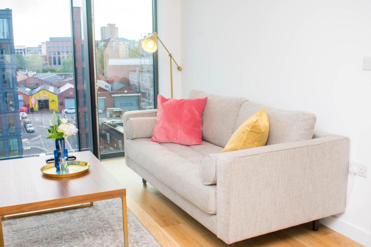 Exoticstay Apartments - Ultra Luxe Top Floor Suite - City Centre Apartment With Cube View - Smart 4K Tv With Ultrafast Wifi & Netflix Birmingham Luaran gambar