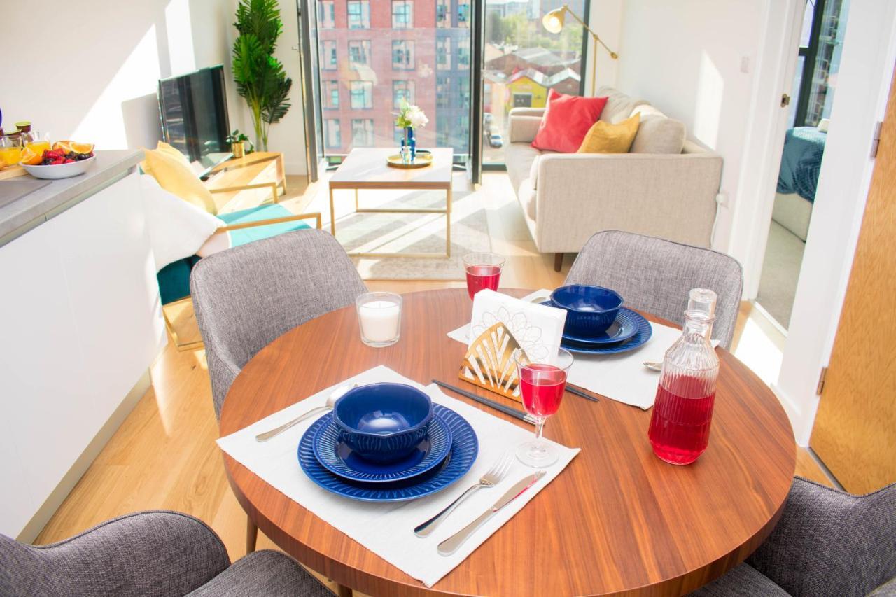 Exoticstay Apartments - Ultra Luxe Top Floor Suite - City Centre Apartment With Cube View - Smart 4K Tv With Ultrafast Wifi & Netflix Birmingham Luaran gambar